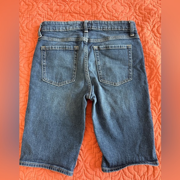 Gap Denim Bermuda Shorts Size 2 - Picture 3 of 3